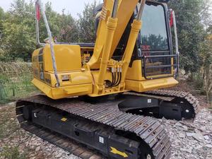Mini-excavatrice sur chenilles d'occasion Komatsu PC130 13T d'origine japonaise, excavatrice hydraulique compacte pour projets domestiques, godet d'excavatrice - Product Image 3