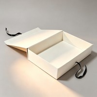 Boîte cadeau magnétique pliable personnalisée, emballage plat, boîte rigide pliable avec nœud en ruban pour chaussures et vêtements, vente en gros