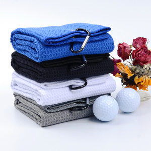 Serviette de golf en microfibre <span class=keywords><strong>avec</strong></span> pince à mousqueton Motif gaufré Crochet et boucle de fixation la serviette de nettoyage de golf pratique - Product Image 1