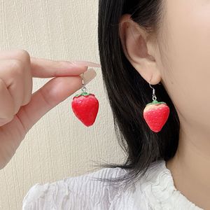 Colgantes de resina con forma de fresa para hacer joyas DIY: pendientes, collares, pulseras, llaveros de frutas hechos a mano, accesorios. - Product Image 5