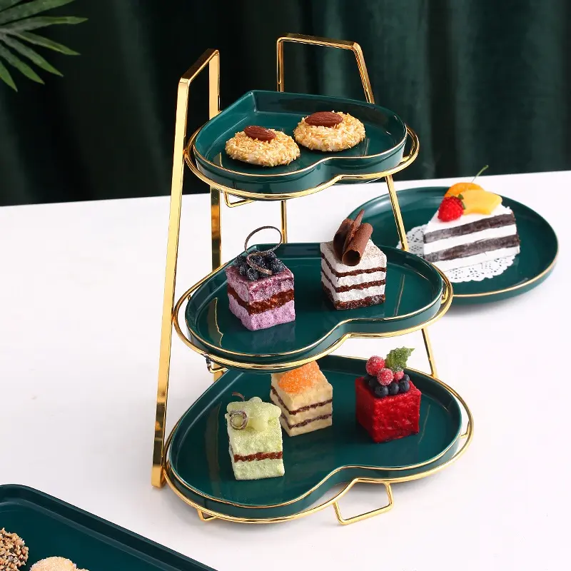 Mutil Tiers Party Cake Stands Display Set Metal Ceramics Cup Cake Stand Display Heart Cake Stand Display Wedding