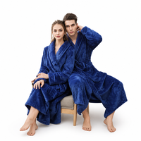 Peignoir en flanelle bleu roi personnalisé OEM unisexe, doux en polaire de polyester, col châle, long, pour couples