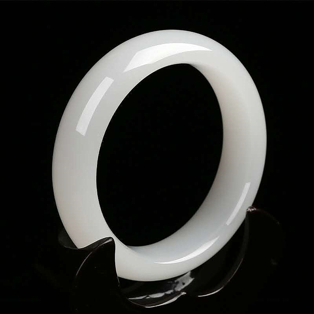 New Romantic Friends Mom Gift Jewelry Exquisite High-end Bracelet Beautiful White Jade Bracelet for Women Gift