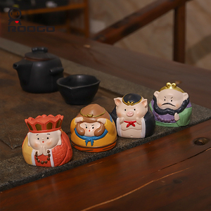 Figurines en résine Roogo mignonnes version Q, Le Voyage en Occident, ensembles de statues chinoises faites à la main, adorable cadeau de bureau pour amis - Product Image 1