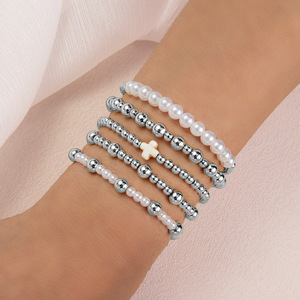 <span class=keywords><strong>Bracelet</strong></span> élastique à breloques en forme de croix en imitation perle, plaqué or, avec perles en <span class=keywords><strong>plastique</strong></span>, pour femmes, lot de bijoux, vente chaude, 10 pièces - Product Image 5