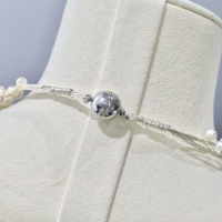 Nouveauté Collier en perles fait main Design Collier ras du cou en perles d'eau douce naturelles pour femmes et filles par Gift Party
