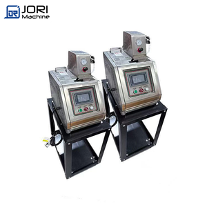 Machine à colle thermofusible pneumatique industrielle 6L pour l'emballage <span class=keywords><strong>de</strong></span> cartons, l'assemblage <span class=keywords><strong>de</strong></span> produits, la fabrication <span class=keywords><strong>de</strong></span> boîtes, fusion rapide <span class=keywords><strong>de</strong></span> l'adhésif - Product Image 5
