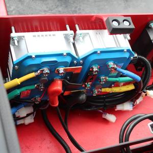 Chariot élévateur électrique 3 tonnes le plus vendu avec déplacement latéral personnalisé et réglage automatique de la fourche pour le transport logistique - Product Image 5