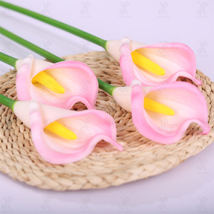 Vente en gros Promesse Réaliste Artificielle Calla Lily Bulk <span class=keywords><strong>Arum</strong></span> Lily Tropical Lily <span class=keywords><strong>D</strong></span>écoration Fleur pour Noël et la Fête des Mères - Product Image 4