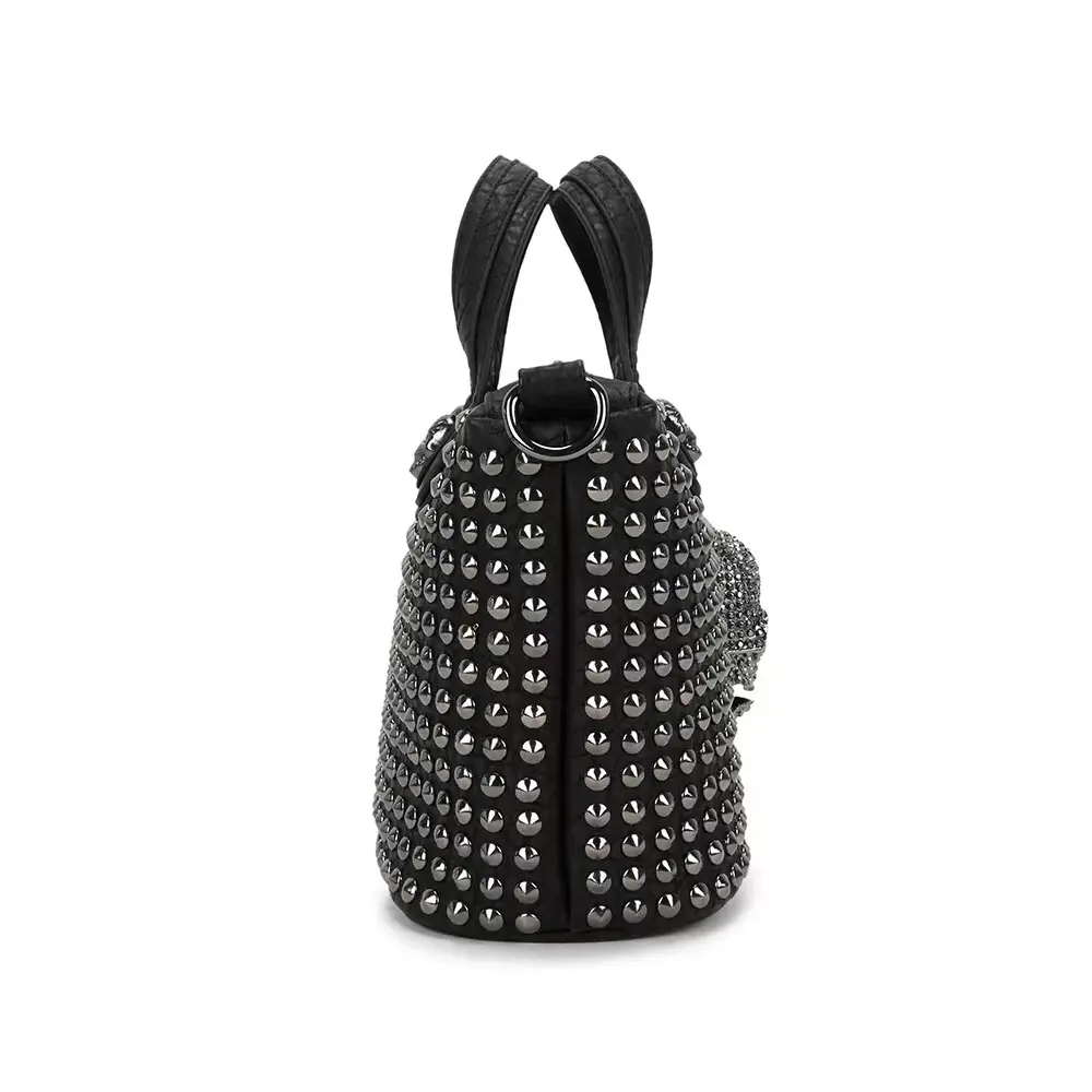 Unisex Personalized Punk Bag In Pu Leather Fashion Rivets Crossbody Bag Skull Tote Bag Handbag For Women