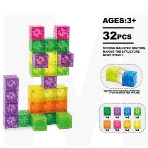 3D Sensorischer Transparenter PVC Magnetwürfel 1:36 Maßstab 32-Teiliges Modernes Gebäude-Thema Kinder Montessori Lernpuzzle Spielzeug - Product Image 1