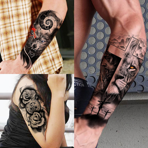 Tatuajes temporales de Halloween de manga de medio brazo grande, diseños de rosas de flor de lobo de <span class=keywords><strong>calavera</strong></span> negra realista para hombres y mujeres, tatuajes - Product Image 3