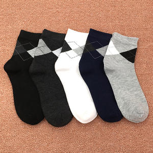 Jingwen OEM Conjunto de Calcetines para Hombre, Diseño Crew, Calcetines Hanes para Hombre, CE, Transpirables, Absorbentes de Sudor, Juego de Calcetines para Hombre - Product Image 5
