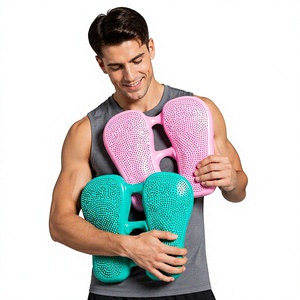 Tapis de massage des pieds gonflable en PVC double, stimulateur <span class=keywords><strong>d</strong></span>'acupression, planche <span class=keywords><strong>d</strong></span>'<span class=keywords><strong>équilibre</strong></span> pour le yoga, la remise en forme et la relaxation plantaire - Product Image 1