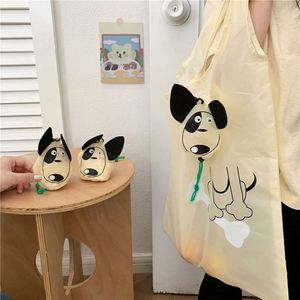 Sac de courses pliable en polyester avec pendentif créatif en forme de chien de dessin animé, sac fourre-tout portable mignon avec logo personnalisé - Product Image 4