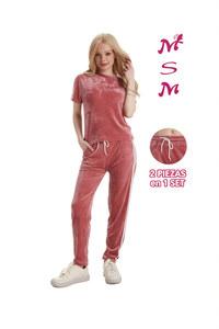 Tuta da Donna in Velluto Tinta Unita con Maniche Corte, Girocollo e Pantaloni con Coulisse, Vestibilità Regolare, Lunghezza Intera, Ideale per l'Autunno - Product Image 1