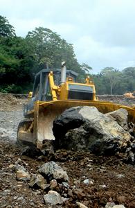 รถปราบดินแบคโฮ SD32 320แรงม้าหนัก235กิโลวัตต์น้ำหนักปฏิบัติการ37.2ตันเคลื่อนที่ได้อย่างมีประสิทธิภาพสูง - Product Image 6