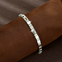 Bracelet chaîne à maillons carrés géométriques plaqué or moderne pour femme, accessoires minimalistes pour tenue quotidienne, cadeau d'anniversaire B166