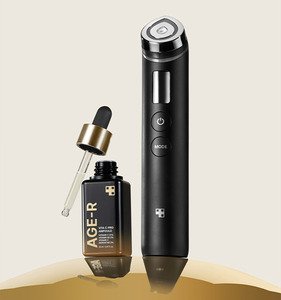 Ampolla AGE-R Vita C Pro para Iluminar la Piel Opaca, Unificar el Tono de la Piel, Atenuar las Manchas Oscuras, Beneficios Antienvejecimiento, Suavizar las Líneas Finas - Product Image 5