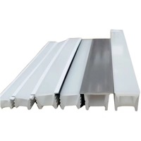 Les ventes directes d'usine de forte étanchéité peuvent être personnalisées bande de silicone d'extrusion de couleur de taille bande de silicone LED