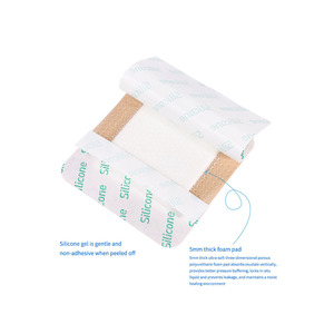 <span class=keywords><strong>Pansement</strong></span> en gel de <span class=keywords><strong>silicone</strong></span> hydrophile non allergène et imperméable avec bordure, bandages en mousse hautement absorbants et imperméables - Product Image 3