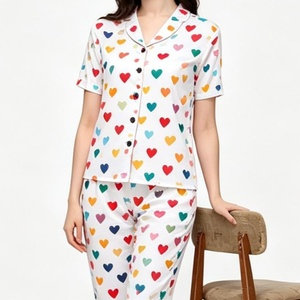 Ensembles de pyjamas en satin soyeux de luxe <span class=keywords><strong>pour</strong></span> femmes, vêtements de maison, 2 pièces, manches courtes, <span class=keywords><strong>pantalon</strong></span> long, pyjama femme, grande taille, vêtements de nuit <span class=keywords><strong>pour</strong></span> femmes - Product Image 1