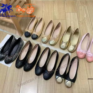 Zapatillas de Ballet de Cuero Vacuno Ligero de Alta Calidad CC para Mujer, Estilo Slip-On con Punta Cerrada, a la Moda, con Lazo Decorativo - Product Image 1