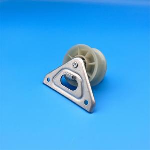 Tendeur de courroie de sèche-<span class=keywords><strong>linge</strong></span> avec support, poulie jockey <span class=keywords><strong>Indesit</strong></span> C00504520 - Product Image 1