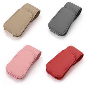 E-10 Buen <span class=keywords><strong>Precio</strong></span> Clip para Gafas <span class=keywords><strong>de</strong></span> Sol <span class=keywords><strong>de</strong></span> <span class=keywords><strong>Coche</strong></span> <span class=keywords><strong>de</strong></span> Fibra <span class=keywords><strong>de</strong></span> Carbono y Cuero, Soporte Colgante para Visera <span class=keywords><strong>de</strong></span> <span class=keywords><strong>Coche</strong></span>, Clip <span class=keywords><strong>de</strong></span> Almacenamiento para Tarjetas y Boletos - Product Image 1