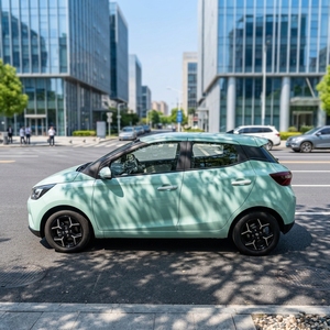 Nouvelle voiture électrique urbaine chinoise à 5 portes, conduite à droite, 4 places, haute vitesse, autonomie de 290 km - Product Image 2