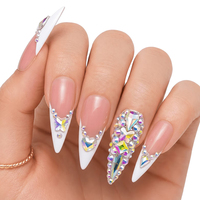Fournisseur de Faux Ongles en Acrylique Épais Décorés de Strass Exquis, Peints à la Main, Sculptés en Gel Doux, Faits à la Main