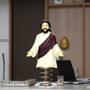 Figuras de cabezones religiosos de resina personalizadas, diseño de Jesús pintado a mano para adorno de coche y decoración del hogar - Product Image 1