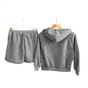 Conjunto de Sudadera con Capucha Gris para Hombre, Estilo Casual, Color Sólido, Tejido de Felpa Francesa, Ropa de Otoño, Manga Corta - Product Image 1
