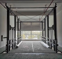 Plateforme élévatrice de levage de marchandises murale verticale industrielle personnalisée, ascenseur électrique hydraulique de marque Yunjin