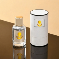 Nouvelle conception de flacon de parfum en verre transparent rond de luxe personnalisé avec pulvérisateur à pompe, vide, 50 ml, 100 ml, boîte d'emballage estampée dorée