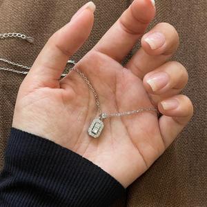 Collar con Colgante de Plata de Ley S925 con Diseño de Lazo de Azúcar Pequeño, Patrón Geométrico, Dulce, Romántico, Exquisito, Diseño de Nicho, Lujo Ligero - Product Image 3