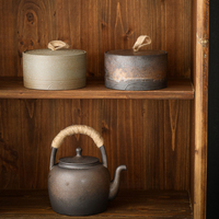 Japanse Stijl Handgemaakte Steengoed Retro Keramische Opslag Droge Goederen Verzegelde Koffiebonen Thee Verpakking Jar Met Hennep touw Handvat
