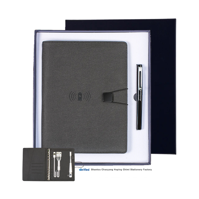 New-Hot Smart Reusable A5 Notebook Wireless LED Lamp Powerbank with Memory Card Loose-leaf Binding