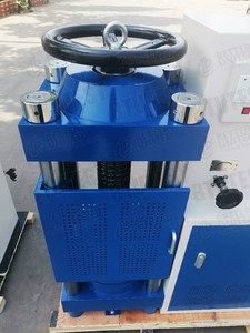 Máquina de Ensayo de Compresión Semiautomática 1000-3000kN CE EN ASTM para Bloques de Hormigón y Cubos - Product Image 4