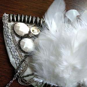 Nouveau fait à la main élégant petit diamant faux collier personnalisé femmes perlé blanc <span class=keywords><strong>plume</strong></span> épaulettes - Product Image 2