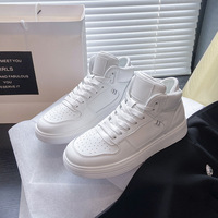 Chaussures montantes blanches pour femme, style coréen tendance, populaires auprès des étudiants, adaptées à l'hiver 2024 A1052