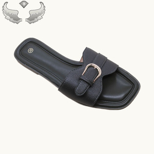 Fashionable Outdoor Lightweight Wholesale Comfortable Open-toe Casual Wholesale Breathable Soft-soled Women Sandals and <b>slippers</b> - Product Image 4