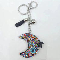 Koningsblauw boze oog maanvormig glinsterend ornament met volledige strassversiering en kwastjes Hoge kwaliteit hangende bestverkochte sleutelhanger