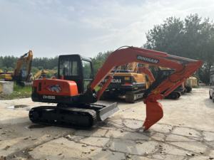 Offre Spéciale deuxième machine de construction coréenne d'origine pelle sur chenilles Doosan DH55, pelle d'occasion Doosan DH55 DH60,DH150,DH220 - Product Image 6