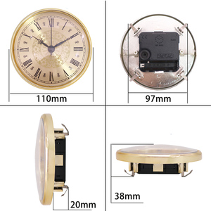 Inserto per <span class=keywords><strong>Orologio</strong></span> <span class=keywords><strong>da</strong></span> <span class=keywords><strong>Parete</strong></span> Fai-<span class=keywords><strong>da</strong></span>-Te con <span class=keywords><strong>Numeri</strong></span> <span class=keywords><strong>Romani</strong></span> in Oro/Argento, Diametro 110mm, Movimento al Quarzo Moderno in Plastica Durevole, Alimentato a Batteria AA - Product Image 2