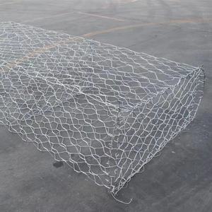 Fanghai, valla de malla de alambre de diamante galvanizado para valla de Metal, valla de red de suelo de fútbol, malla de alambre - Product Image 3
