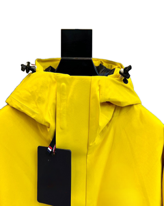 Chaqueta con Capucha Amarillo Brillante para Mujer con Detalles en Contraste Negro, Abrigo Corto de Moda para Exteriores Resistente al Viento, Ropa de Abrigo Cálida para Invierno - Product Image 2