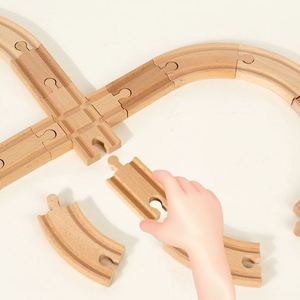 Juego de Tren de Madera Creativo e Ideal para Niños, Construcción de Vías de Tren Seguras y Duraderas, Compatible con el Juego Imaginativo - Product Image 5