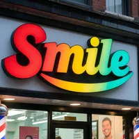 DakeSign, fabricant sur mesure de signalétique lumineuse LED pour devantures de magasins, signalétique en acrylique, étanche IP65, panneau publicitaire commercial extérieur