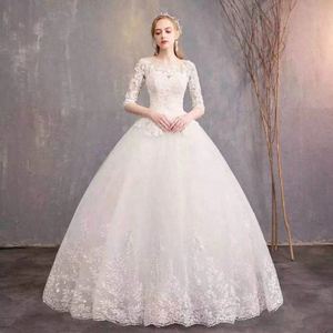 Vestido de Novia Elegante con Encaje y Media Manga con Cuello Redondo de Moda Ruizi 2026 - Product Image 2